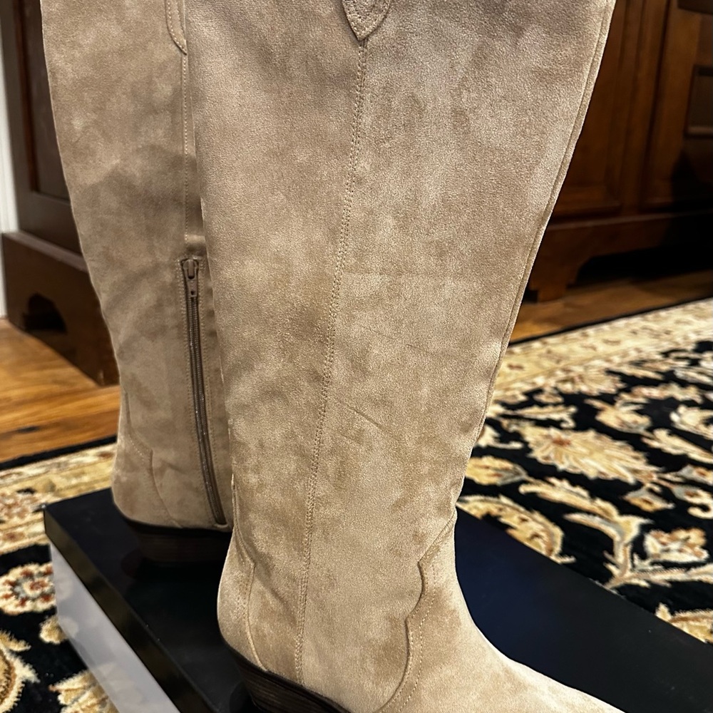 DV by Dolce Vita Women's Over the Knee Tan Boots - Picture 3 of 8